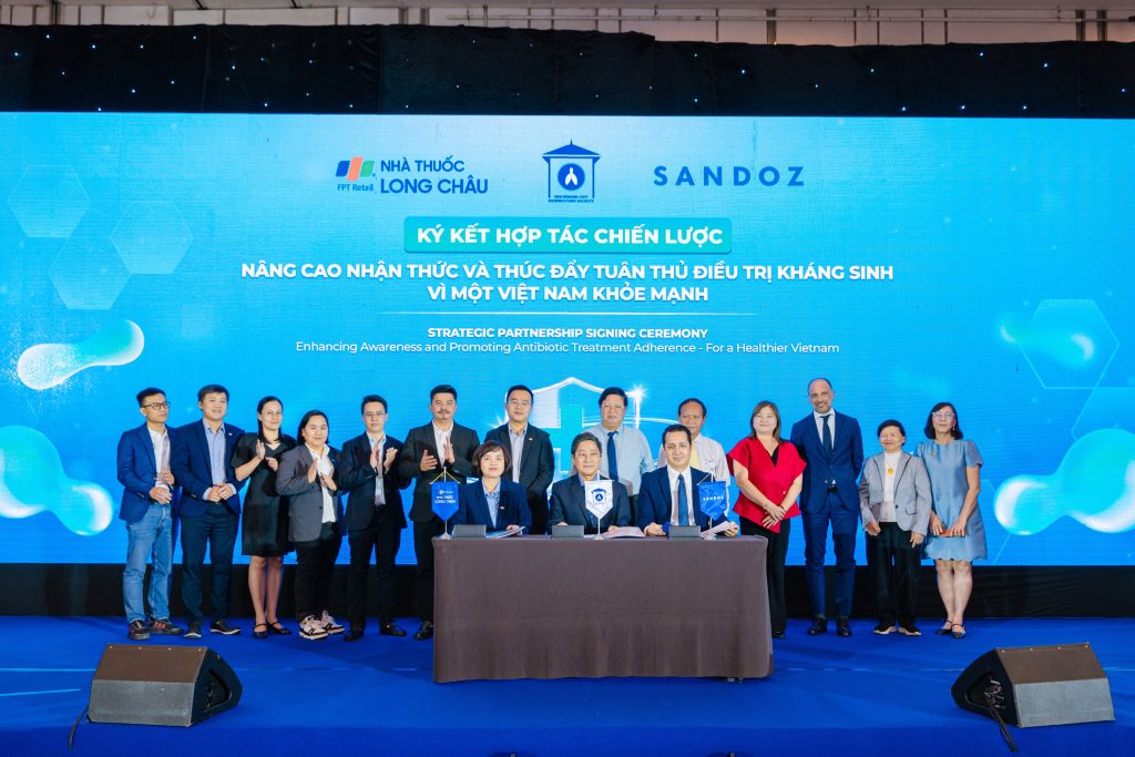 hợp tác chống kháng kháng sinh